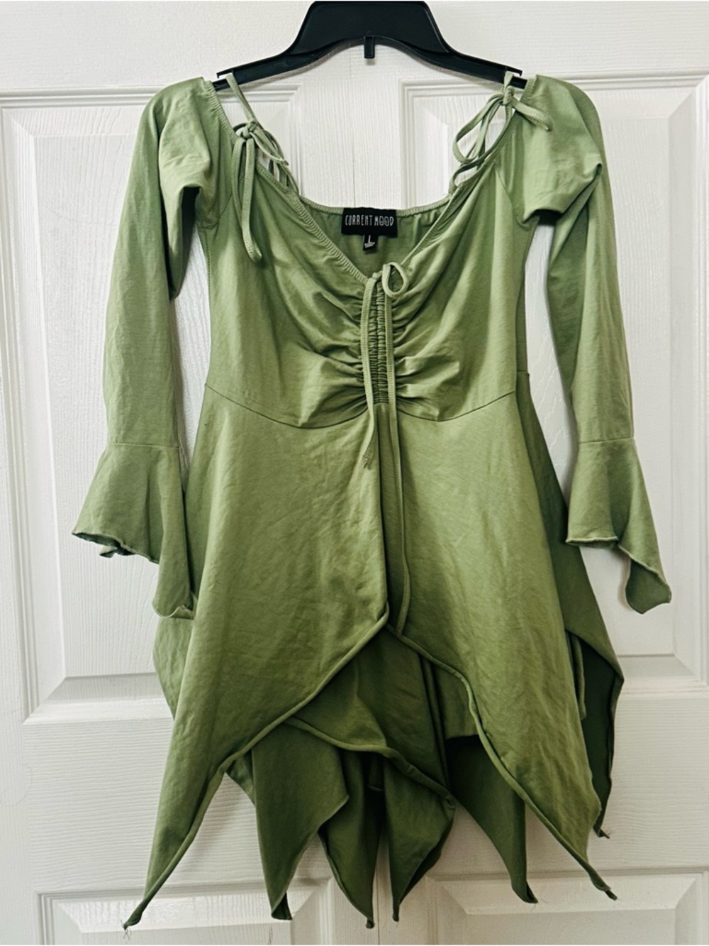 Current Mood Cold-Shoulder Ruffle Mini Dress Size Large